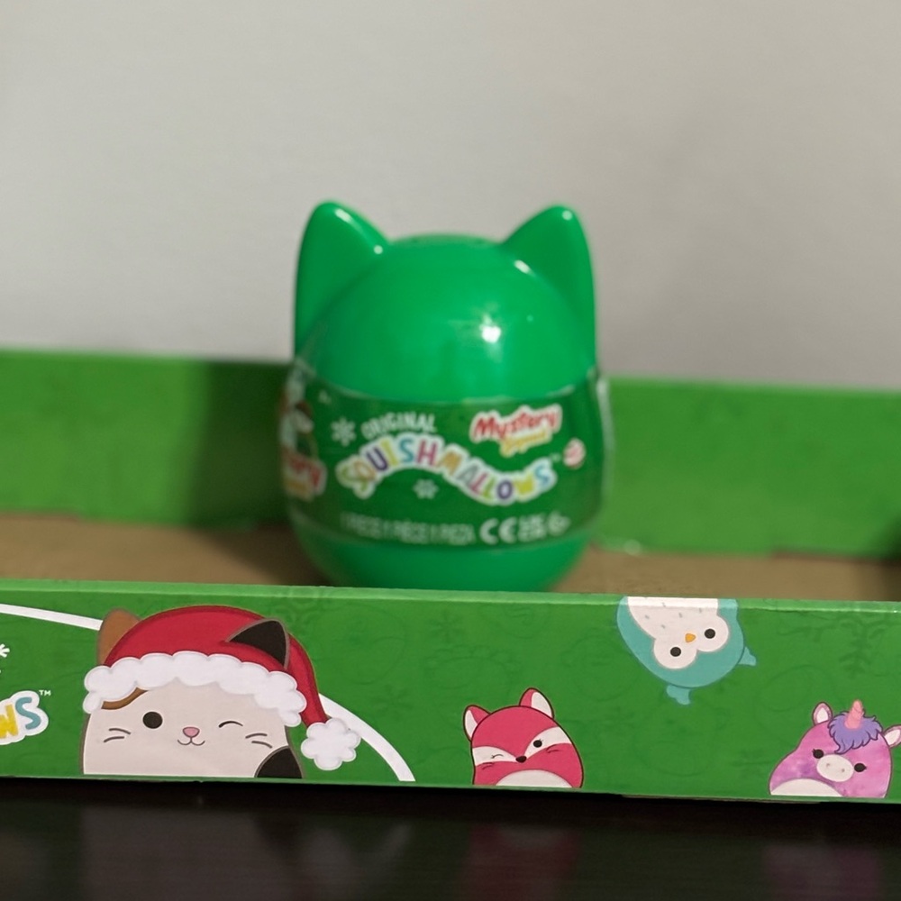 SALE! 2 Sealed 2024 Christmas Squishmallow MYSTERY Capsule